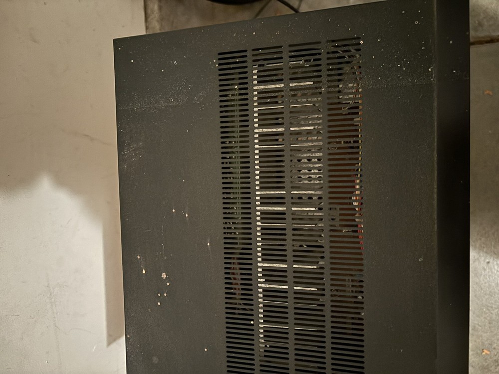 MCS SERIES 3870 STEREO INTEGRATED AMPLIFIER - POWERS ON