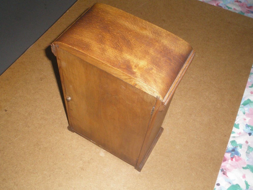 large mantle clock , working well .