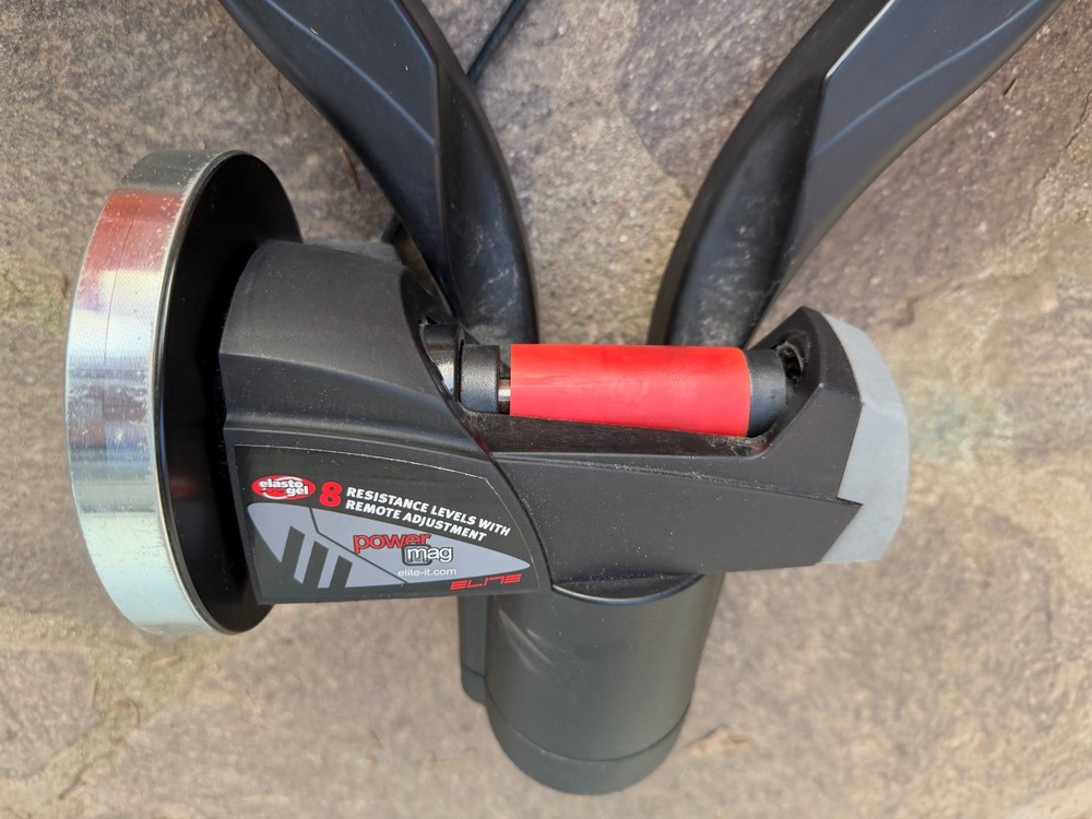 ELITE CHRONO MAG CLASSIC INDOOR TRAINING ROLLER training