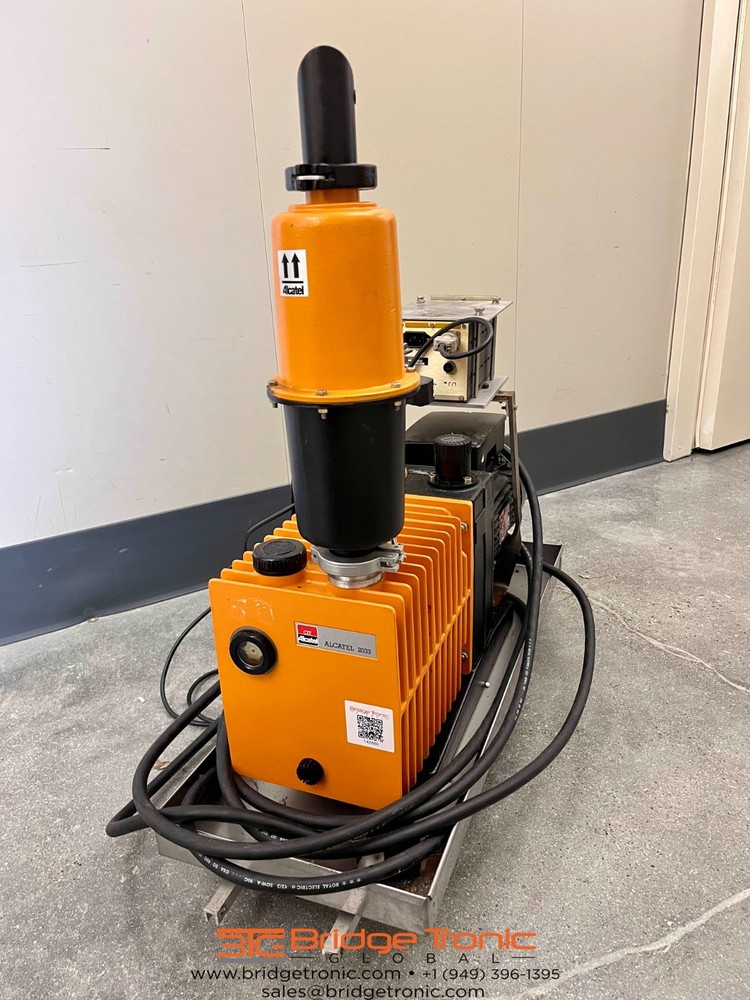 Pfeiffer / Alcatel 2033 Rotary Vane Pump