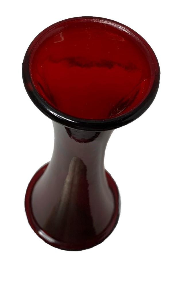VTG BEAUTIFUL RUBY RED ART GLASS 9INCH BUD BASE