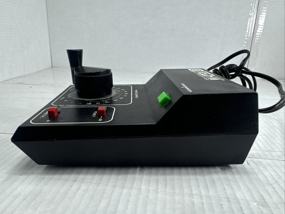 MRC Tech 2 Rail Power 1400 Transformer, Controller For Train Set Ho / N Scale