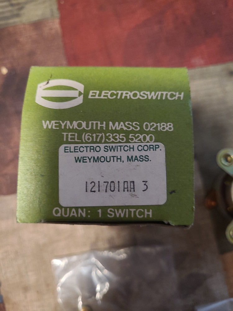 Electroswitch, 121701AA 3. 125 VAC, 10 Amp