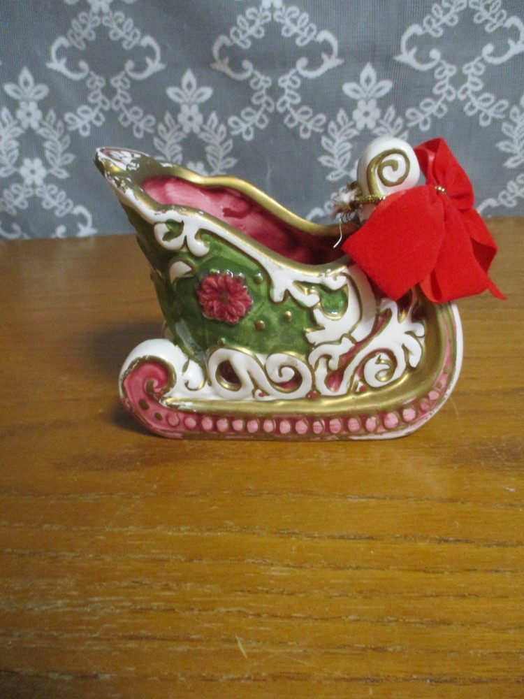 Santa's Sleigh Planter - Decoration