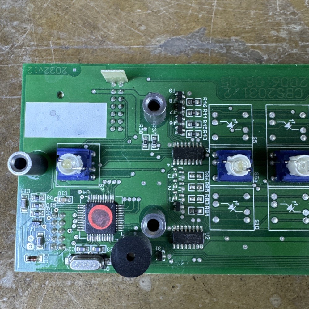 Fetco CBS2031/2 D2P Board Switching Assembly, 8 Keys 2006