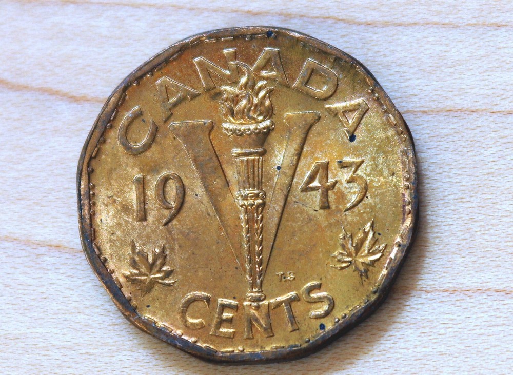 1943 Canada 5 Cents Tombac WWII