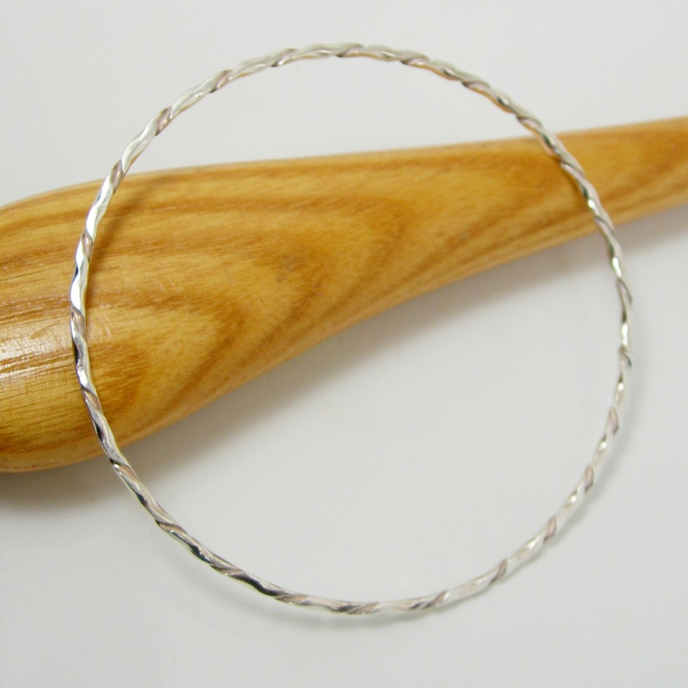 Twisted Single Wire Solid Bangle Genuine 925 Sterling Silver - B400