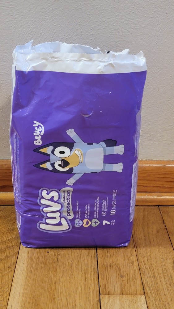 Size 7 Luvs Bluey Diapers 18 Count (Technically 17 Count)
