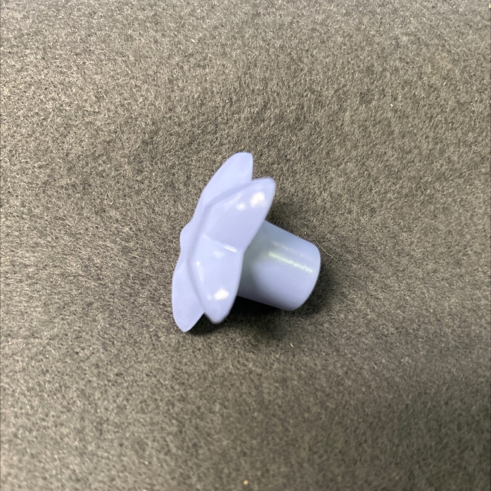 1-7/16" Classic Star Knob Lavender