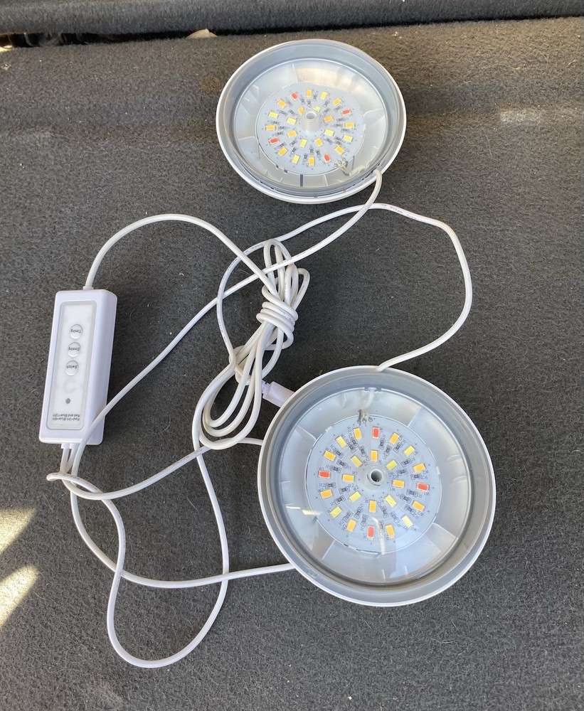 2 LED Puck Lights with Remote