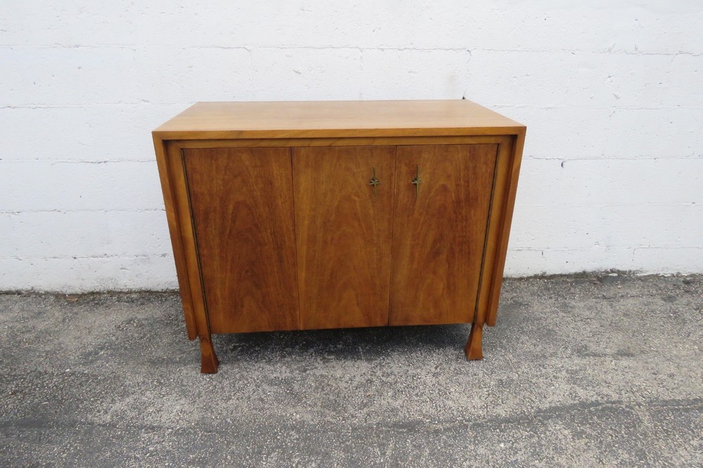 John Widdicomb Mid Century Server Buffet 6048