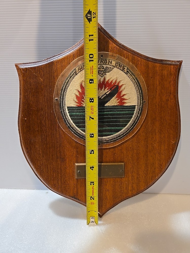 US Navy AIR DEVELOPMENT SQUADRON ONE AIR DEVRON PATCH ON 12" SERVICE PLAQUE 1962