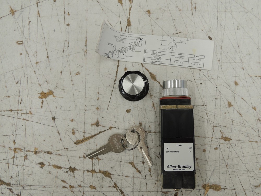 ALLEN BRADLEY 800MR-N46QB  Locking Selector Switch