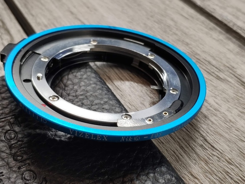 Vizelex Nikon (G) - EOS Lens Mount Adapter w/ Case