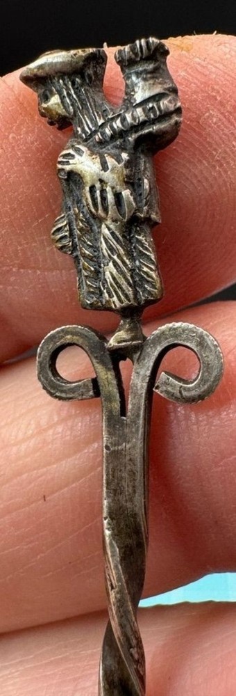 Antique 800 Silver Peruvian Twisted Handle Spoon 5"
