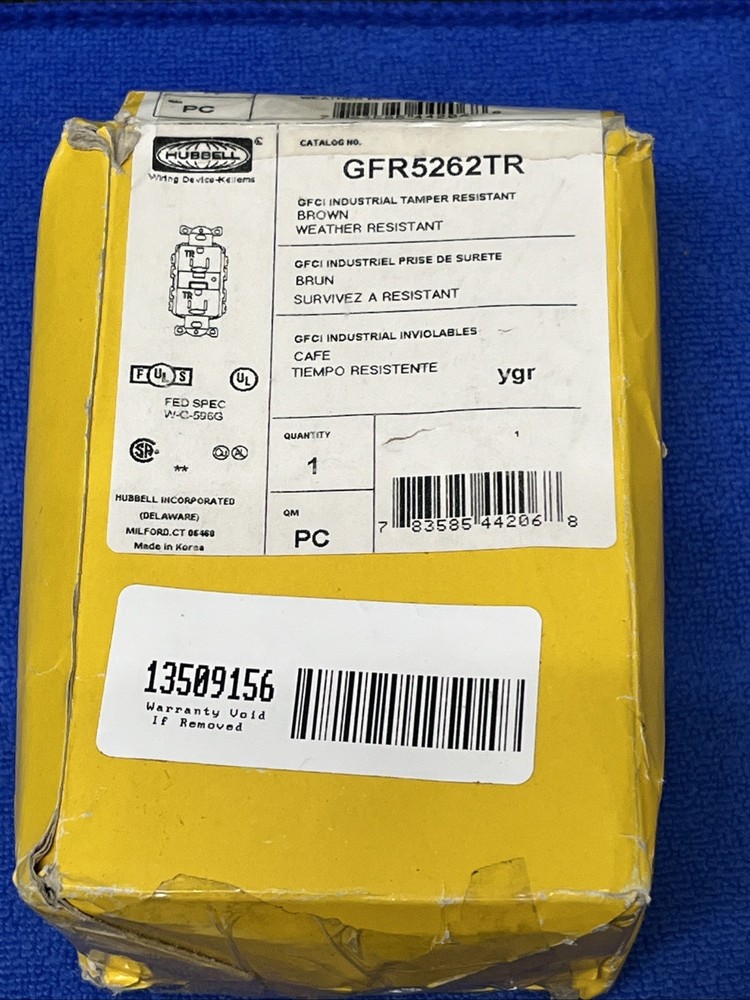 HUBBELL ~ GFR5262TR ~ RECEPTACLE