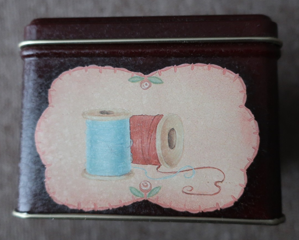 Small Sewing implement Tin Box; Made in Ohio