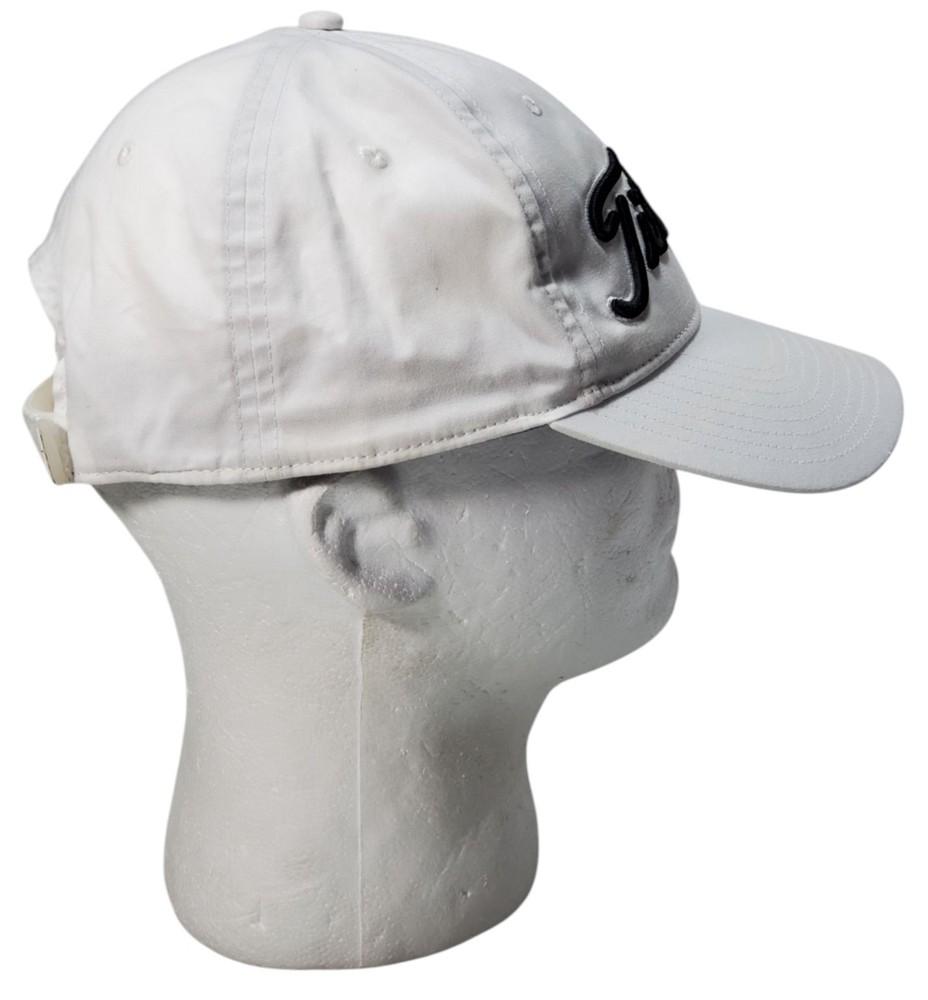 Titleist Golf White Strapback Baseball Hat Cap With Red Paw On Side
