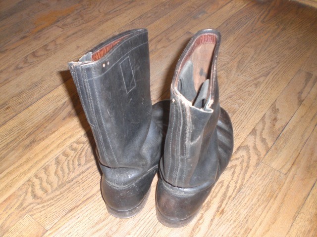 West German marching boots US size 9 good condition