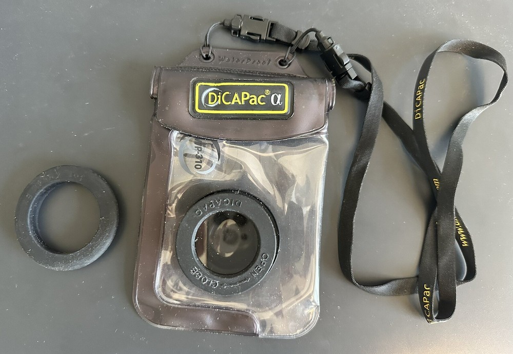 DiCAPac Waterproof Case For Digital Camera In Box WP-310