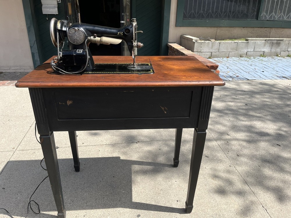 Edison Sewmaster Sewing Machine Model 21