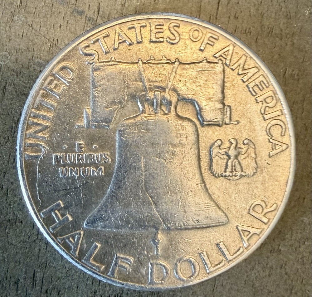 1952-P Silver Franklin Half Dollar. VG+ Condition.