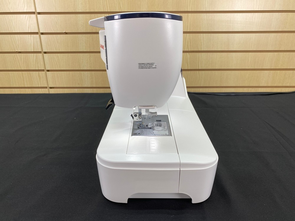 Janome Skyline S3 Anniversary Edition Computerized Sewing Machine - Pre-Owned ✅