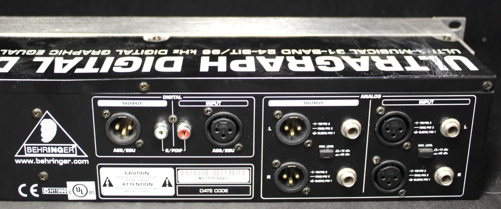 Behringer DEQ1024 Ultragraph 31-Band Digital Equalizer EQ