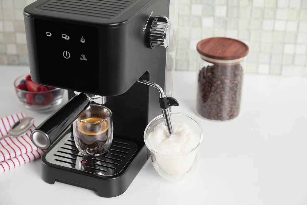 Mainstays 15 Bar, 2-Cup Black Matte Espresso Machine