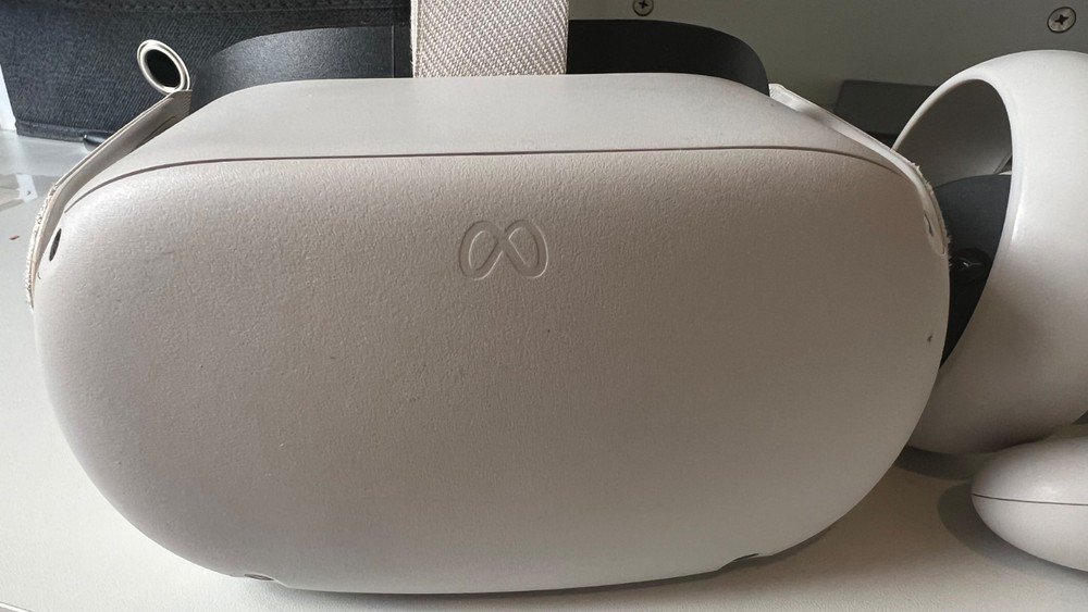 Meta Quest 2 Oculus VR Headset 128 GB
