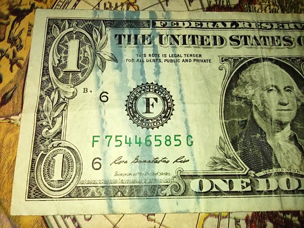 RARE INKING ERROR 2009 ONE DOLLAR FEDERAL RESERVE NOTE.
