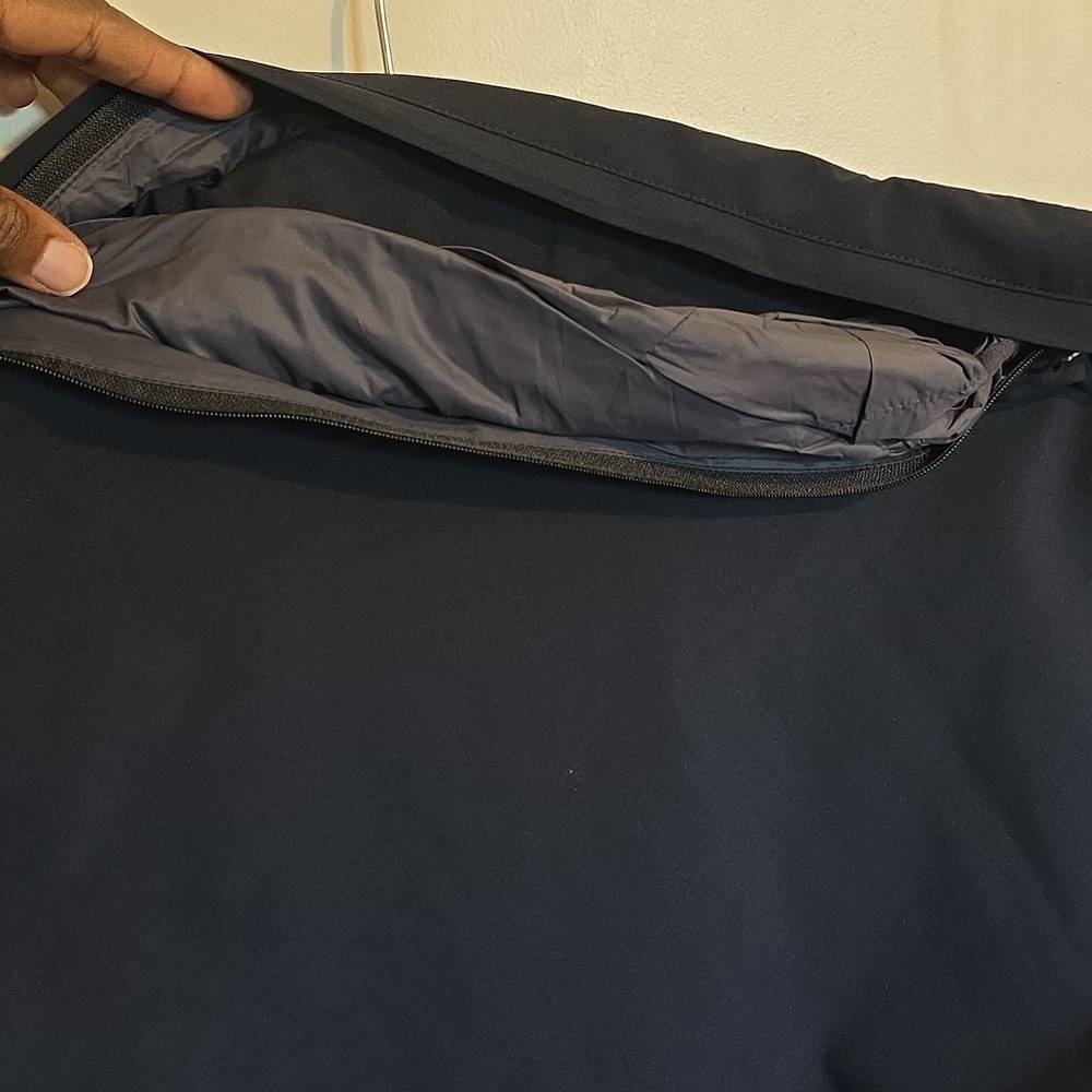 Hawkeye & CO Sport Performance Navy Jacket Size Large