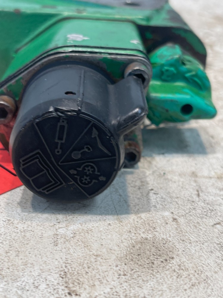 John Deere 7800 Tractor Hydraulic Control Valve 8506F