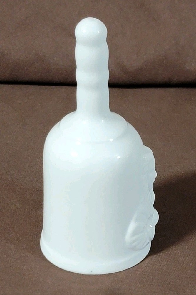 Vintage Jesus Bell White