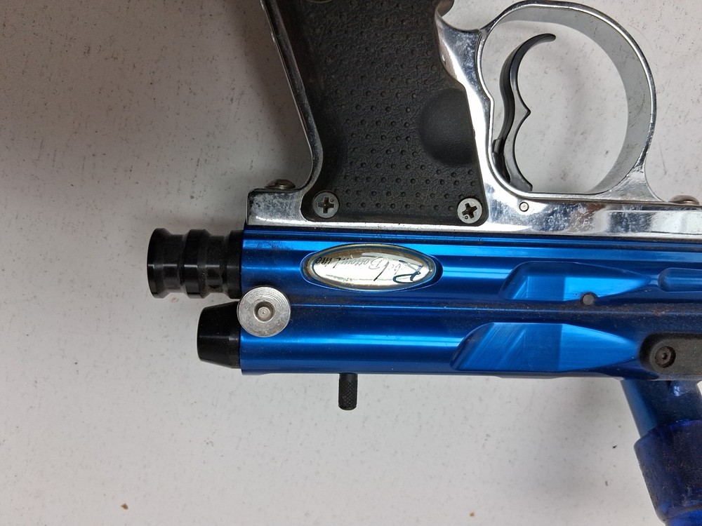 REBEL PAINTBALL MARKER BLUE