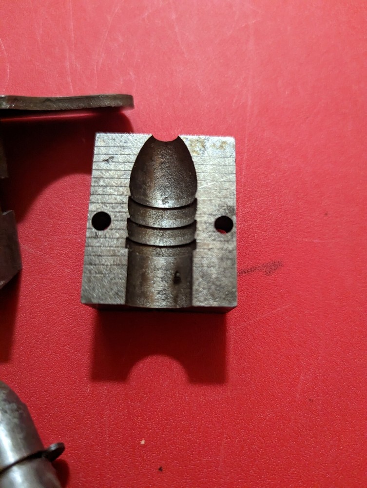 Lyman 575213 Bullet Mold (A264)