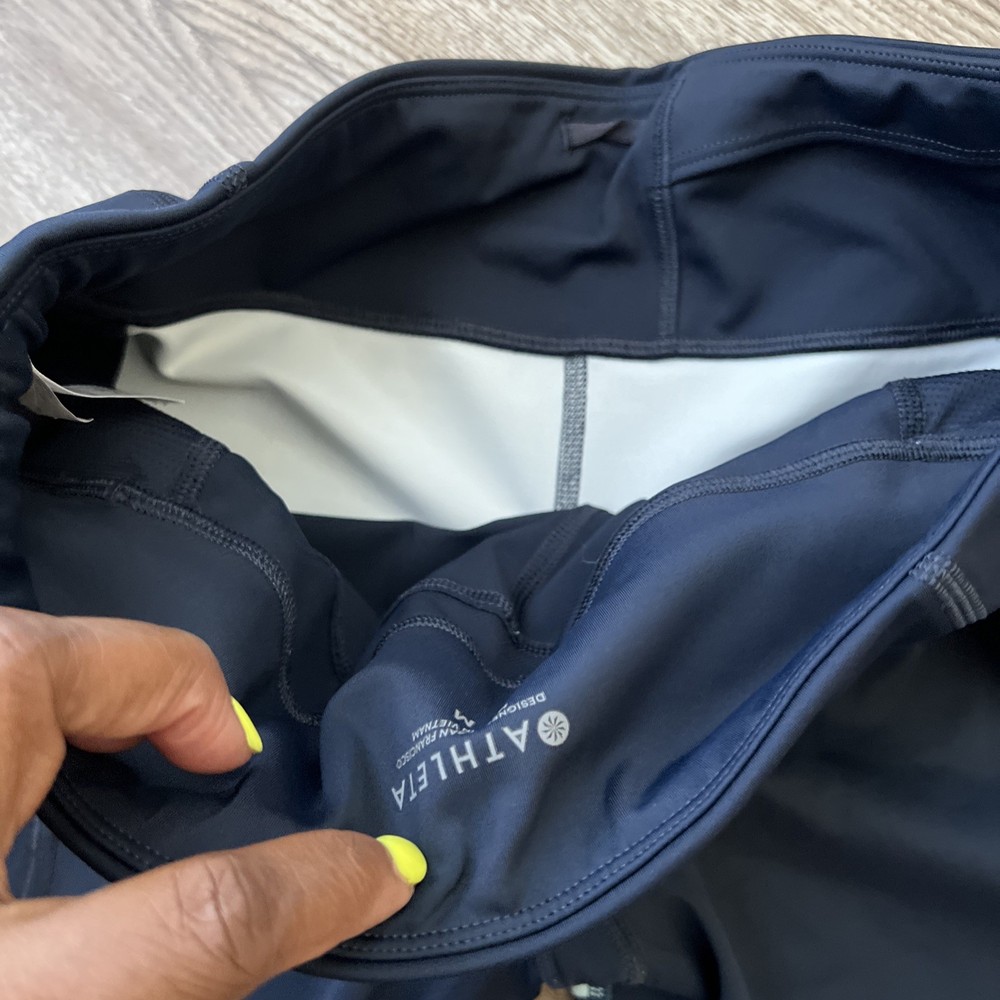 Athleta Crop Leggings Womens Medium Navy Patterns