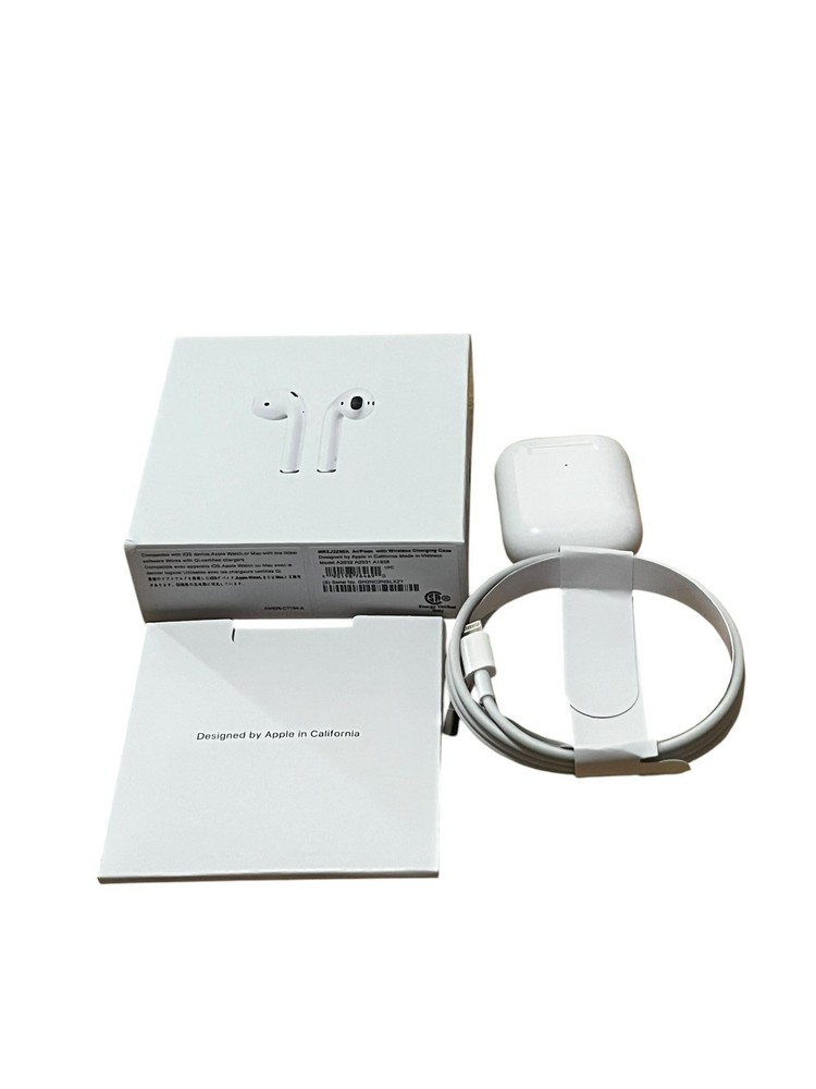 Apple AirPods 2nd Generation White Bluetooth Wireless In-Ear Earbuds