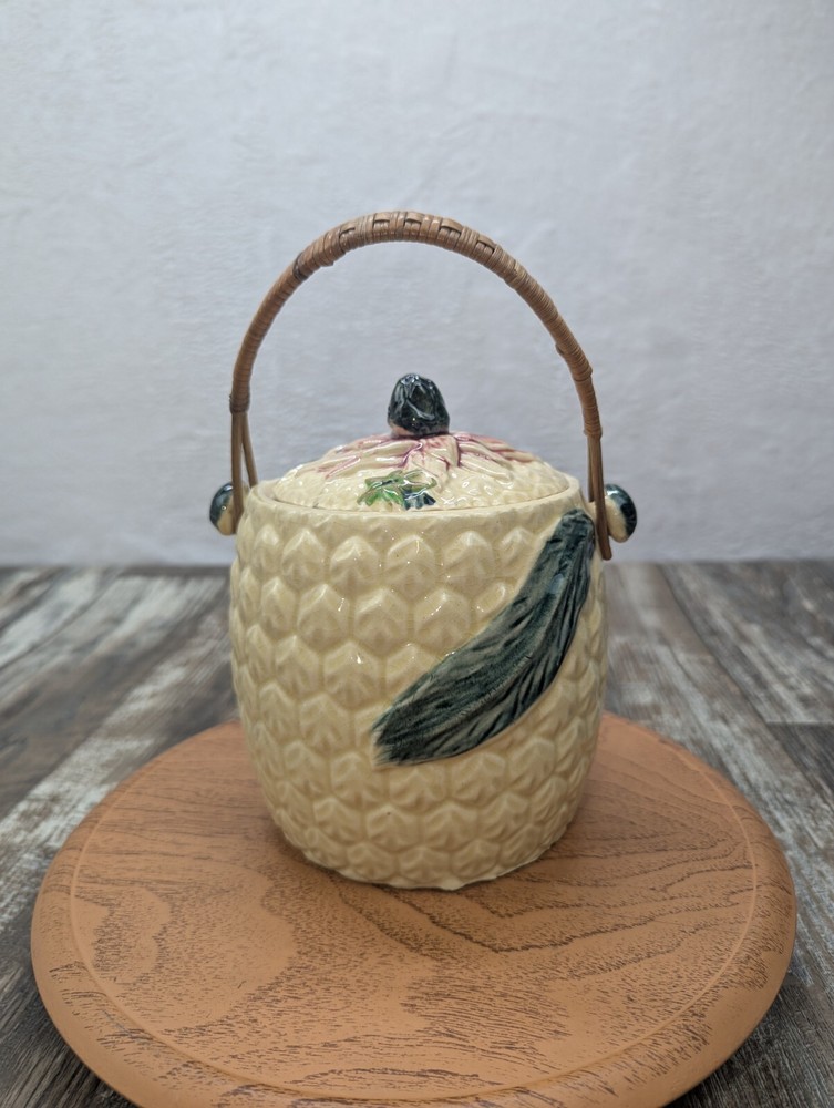 Vintage Ceramic Biscuit Jar Pineapple Pattern Wicker Handle Japanese.Nice 💙💚💛