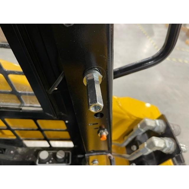 GEHL | MANITOU | MUSTANG ENCLOSURE | PRO-SERIES
