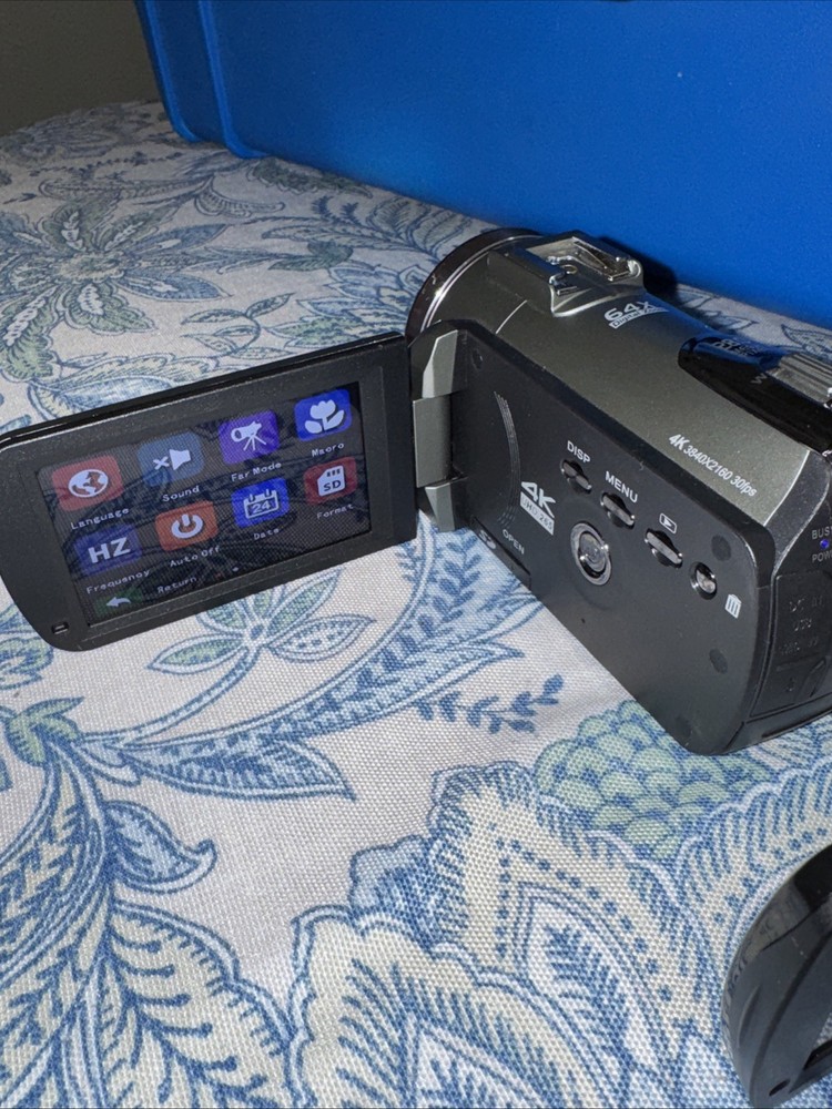 -GHOSTS HUNTING -Advanced Starter Set With Carrie Case ￼