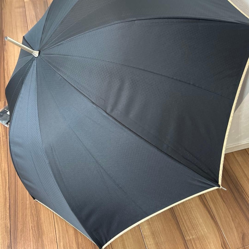 BURBERRY Long Umbrella Black Check Pattern Rain Shield Authentic Rare