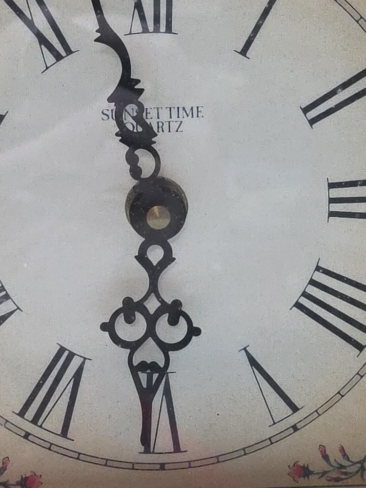 Wooden Frame Sunset Time Quartz Clock