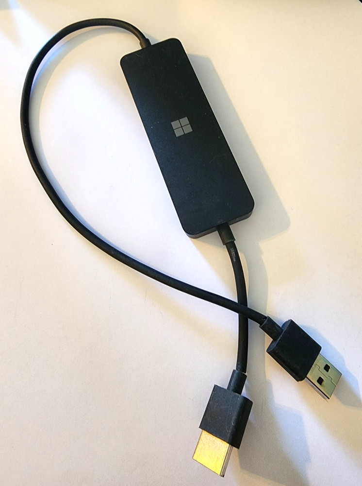 Microsoft Wireless Display Adapter 4K UTH-00001 - Model 1942 latest 3rd Gen