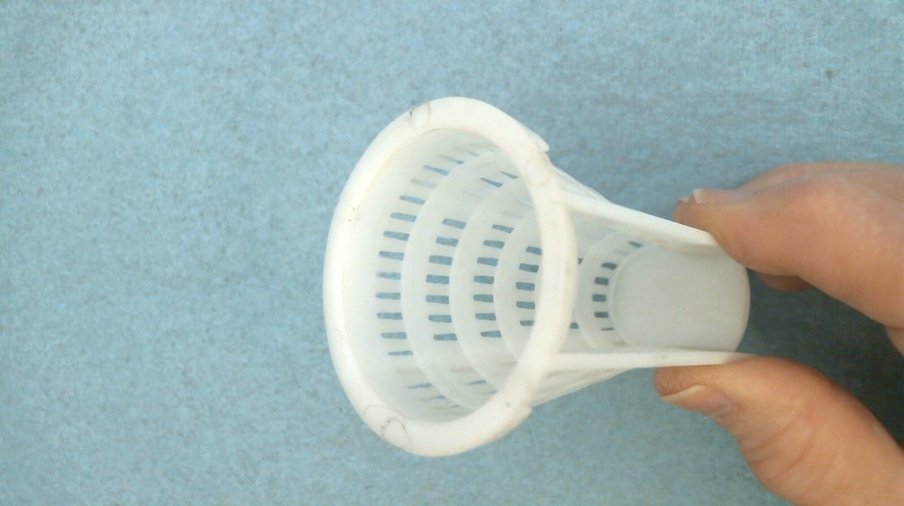 Volvo Penta 831910 Strainer