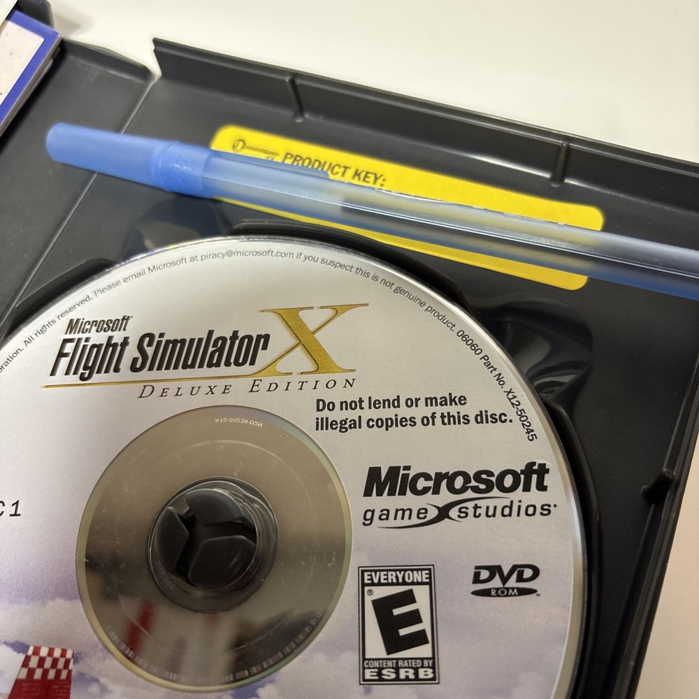 Microsoft 2006 Flight Simulator X Deluxe Edition PC Game Windows