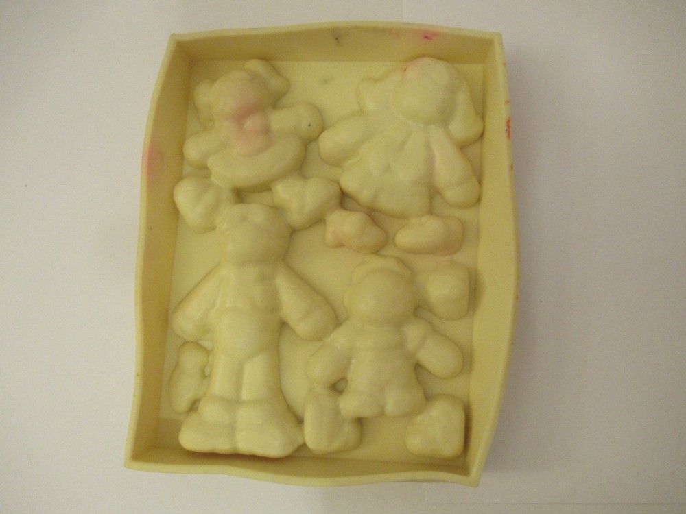 Assorted Clay Set + Clay Mold