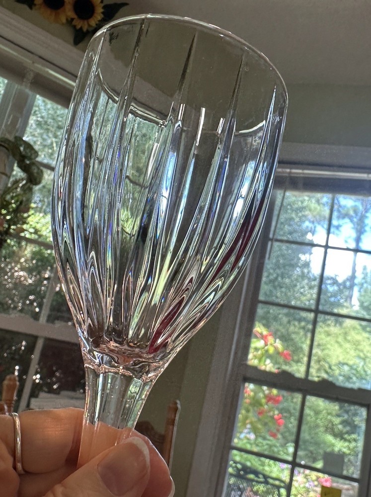 Mikasa Tiara Wine Goblet 8”