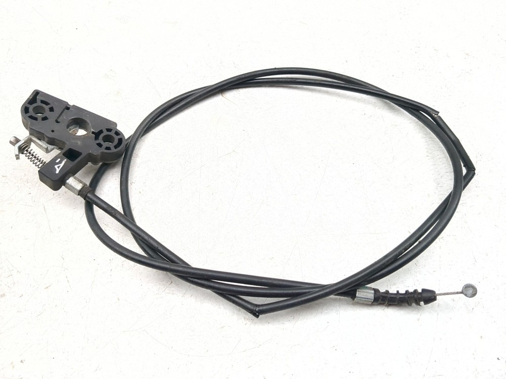 14-19 Can Am Spyder Roadster RT Front Trunk Release Cable