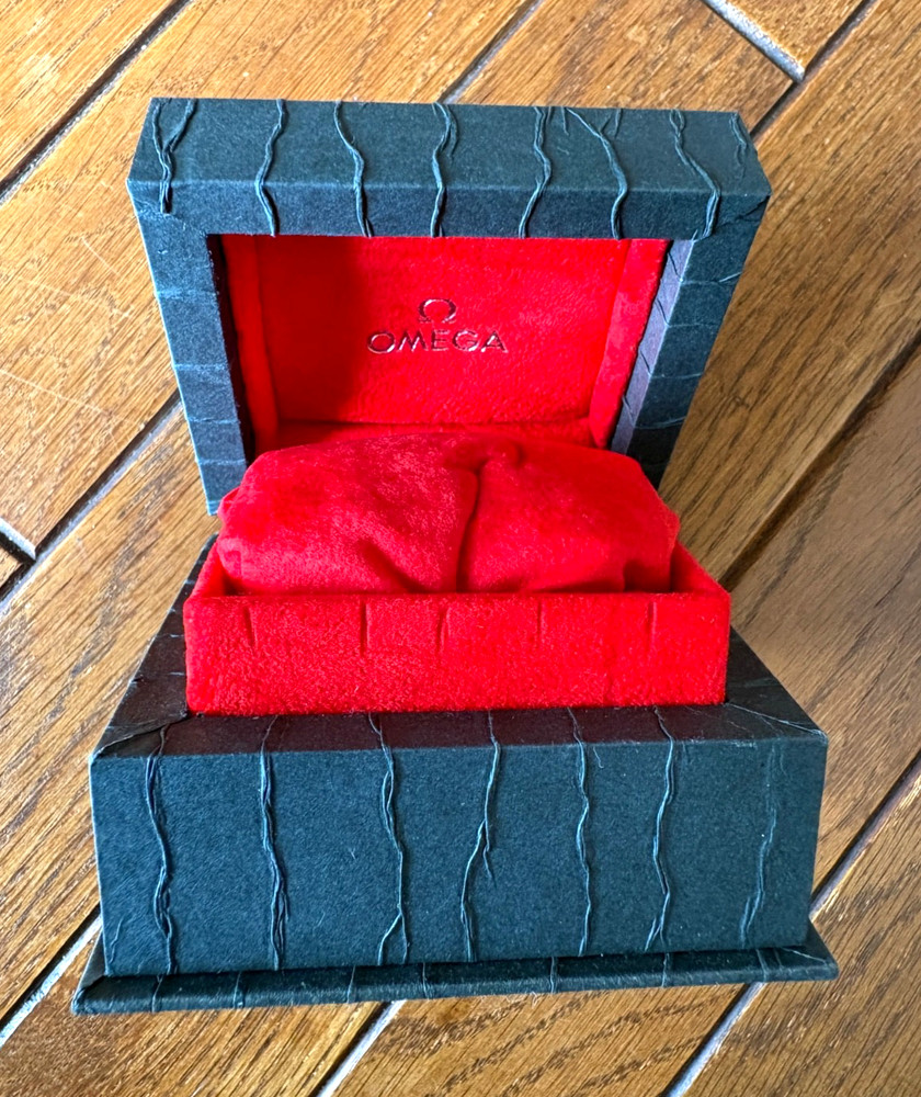 Authentic OMEGA Empty small watch box Good Condition #g11